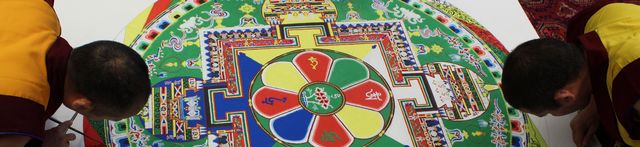 Mandala-schmal.jpg